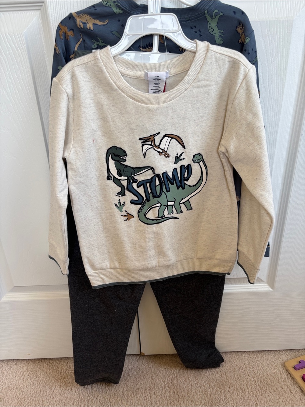 Tommy Bahama Beige Sweatshirt with Green & Teal Dinosaur Graphic